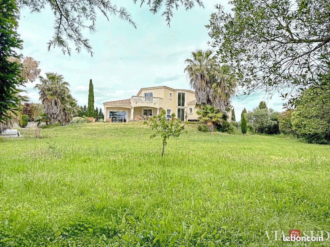 Maison 4 pièces 180 m² · à Coulobres · 180 m² · 508 000 €
