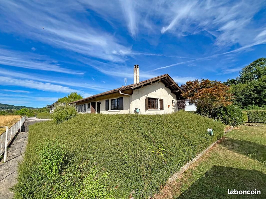 Maison 6 pièces 120 m² · à Perrignier · 120 m² · 490 000 €