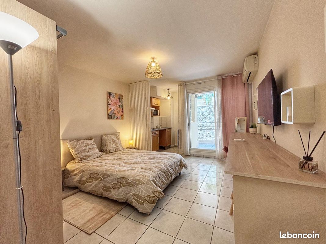 Appartement 1 pièce 30 m² · à Saint-Denis · 30 m² · 650 €/mois