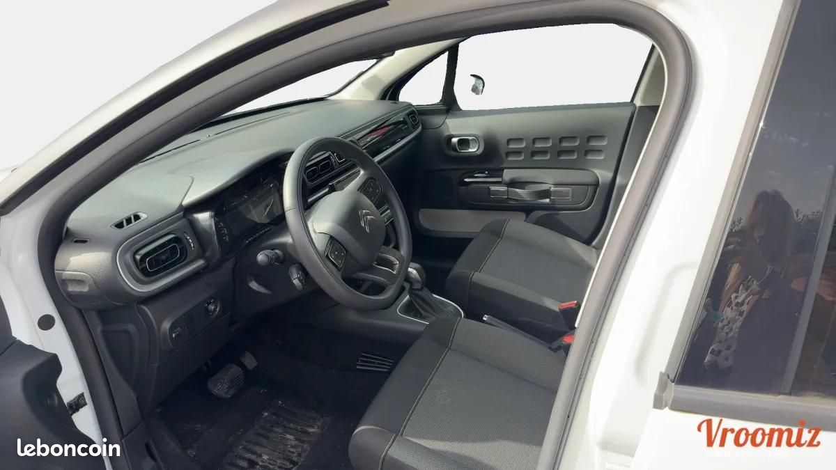 Citroen C3 GENERATION-III 1.2 PURETECH 110 SHINE EAT BVA *CCR*-5ANS*10490*EXPORT*ALGERIE*17 (image 10)
