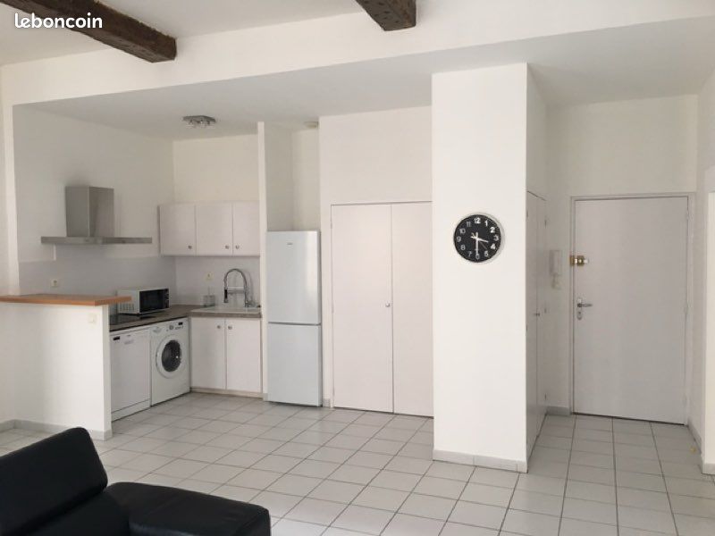 Appartement 2 pièces 60 m² · à Aix-en-Provence · 60 m² · 1 100 €