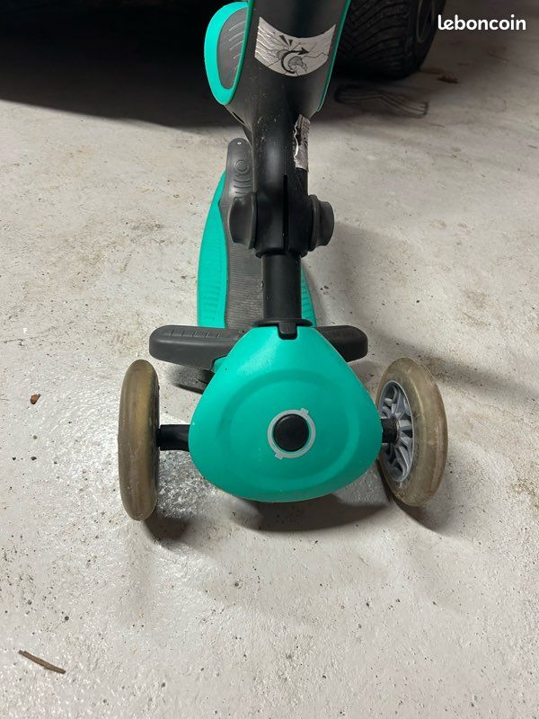 Vélo et trottinette (image 2)