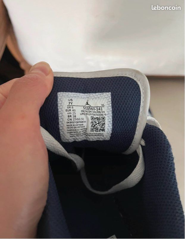 Nike Air Jordan T40 (image 7)