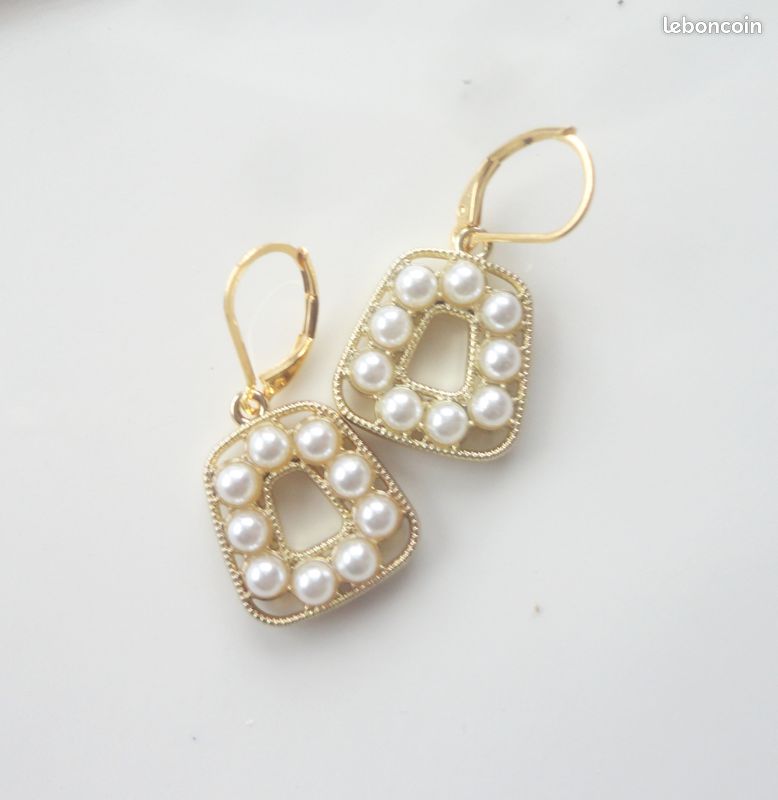 Boucles D'oreilles Dormeuses Plaqué Or - Style Vintage 1900 Avec Perles - Neuf Avec étiquettes