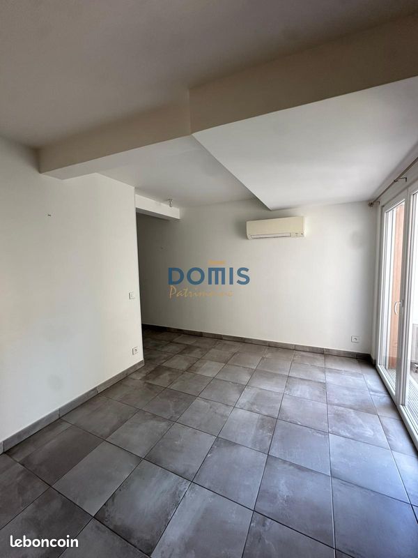 Appartement 2 pièces 52 m² · à Nîmes · 52 m² · 664 €