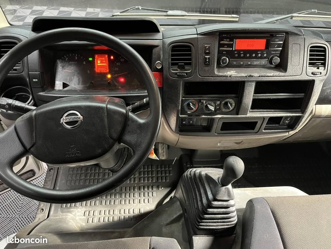 Nissan Cabstar Nt400 Ccb 3.0D 150 Dépanneuse (image 9)