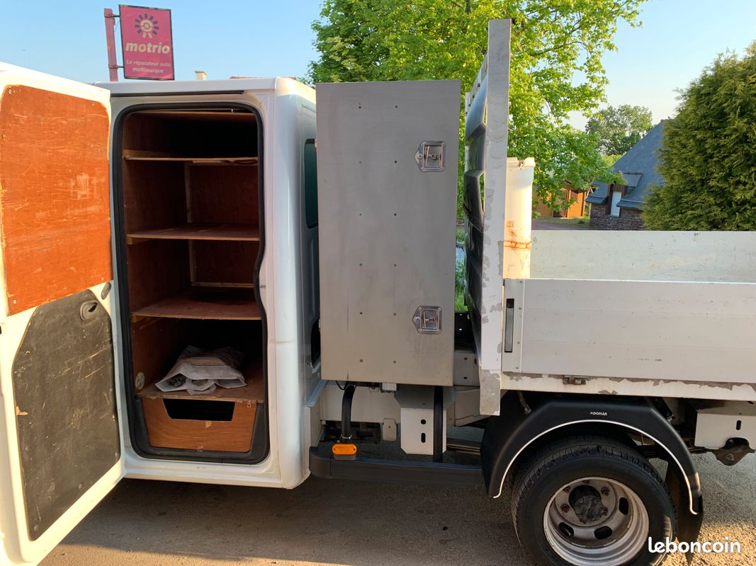 Renault master double cabine benne coffre 2.3 dci 165ch propulsion benne coffre (image 3)
