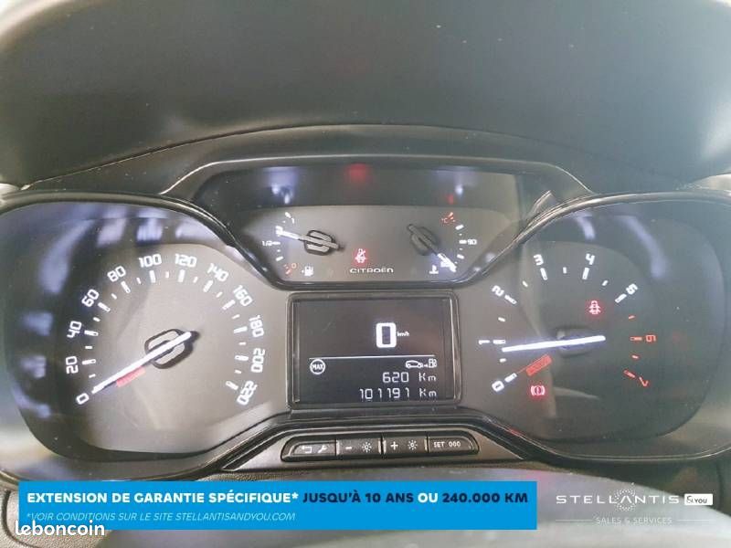 Citroën C3 BlueHDi 100 S&S BVM6 Feel Business (image 25)