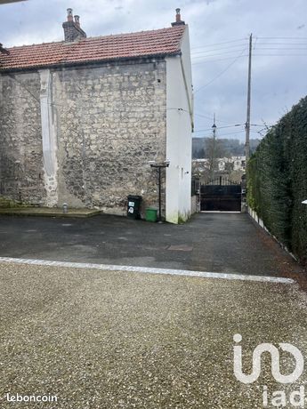 https://img.leboncoin.fr/api/v1/lbcpb1/images/78/fa/60/78fa60e8a30c9a6c030397e2b6ed838c03539953.jpg?rule=ad-image