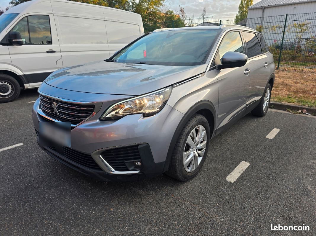 ​Peugeot 5008 1.5 BlueHDi 130 EAT8 Style – Très bon état – Entretien suivi Peugeot (image 1)