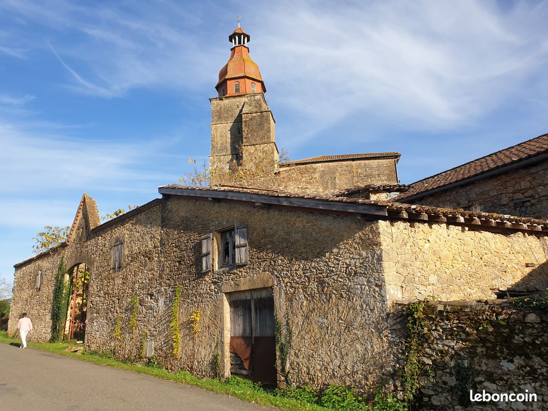 Maison 7 pièces 200 m² · à Aignan · 200 m² · 63 000 €