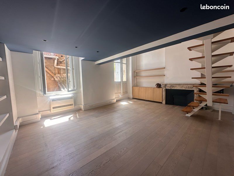 Local commercial 1 pièce 47 m² · à Marseille · 46,7 m² · 850 €/mois