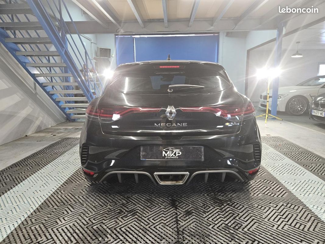 RENAULT MEGANE RS 1.8 TCe 300 EDC (image 4)