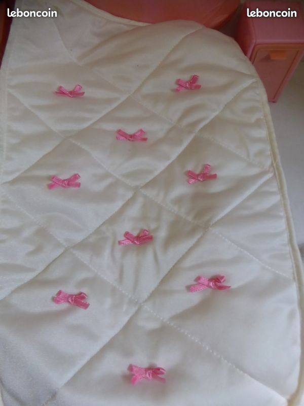 Chambre Vintage Pour Poupée Barbie Années 80 / Vêtements Barbie et Ken Années 90 (image 5)