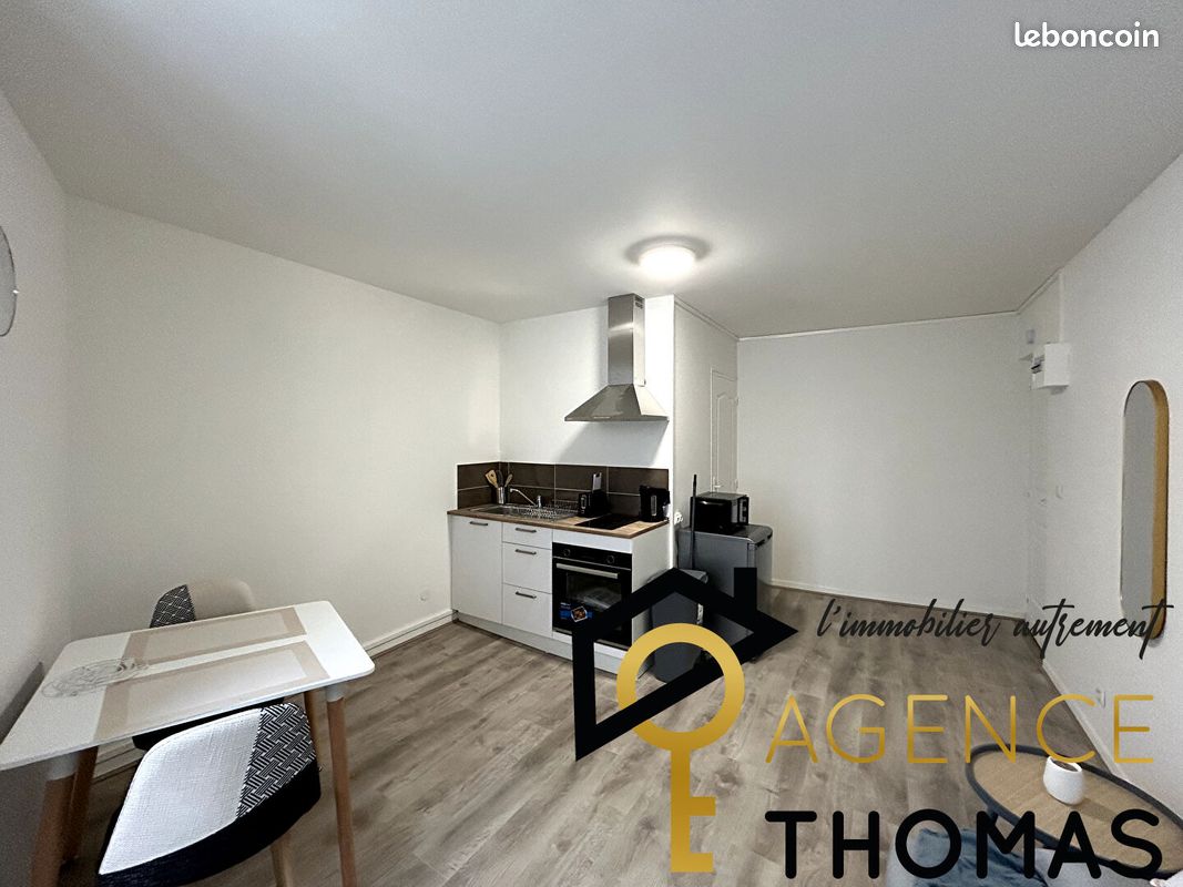 Appartement 1 pièce 18 m² · à Aubenas · 18 m² · 360 €/mois