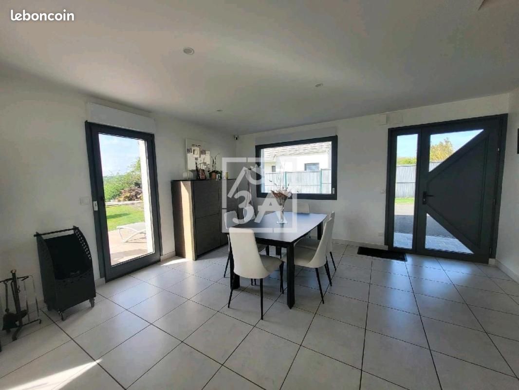 Maison 10 pièces 179 m² · à Saint-Martin-Boulogne · 179 m² · 555 000 €