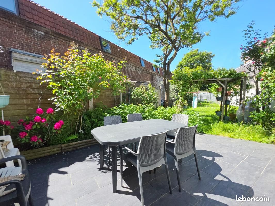 Maison 7 pièces 162 m² · à Ronchin · 162 m² · 309 000 €