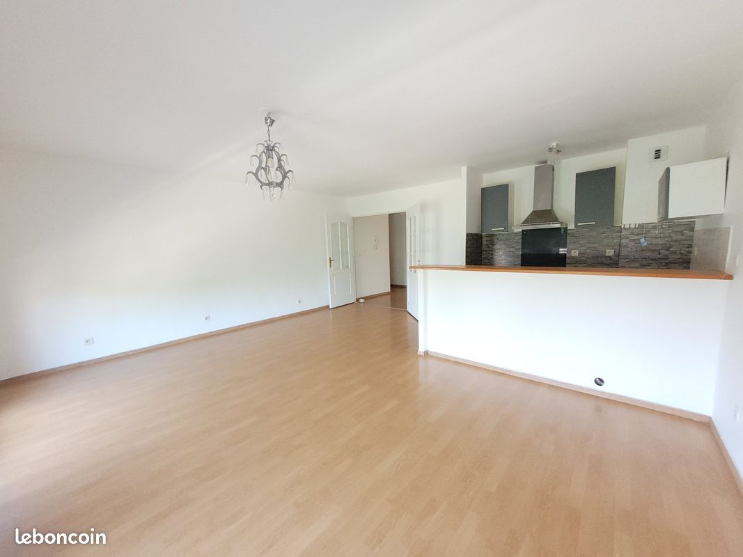Appartement 3 pièces 73 m² · à Goussainville · 73 m² · 210 000 €