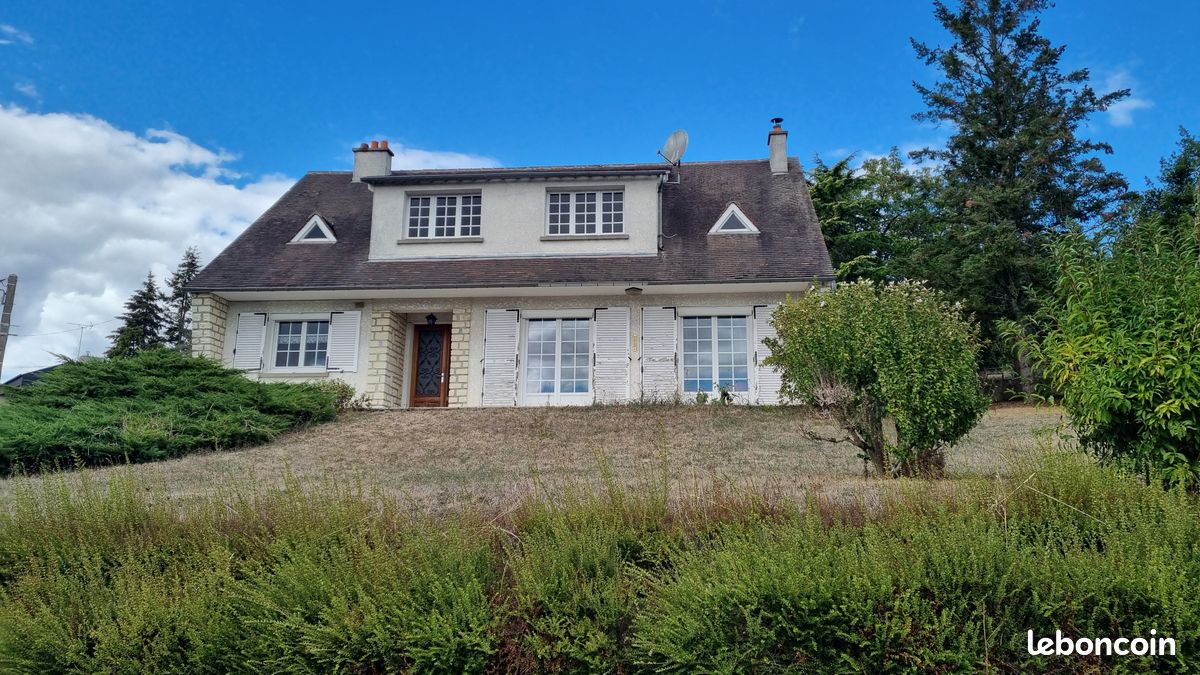 Maison 4 pièces 95 m² · à Château-Renard · 95 m² · 165 000 €