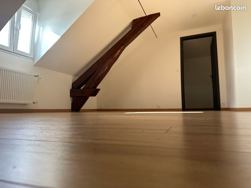 Appartement 4 pièces 96 m² · à Belfort · 96 m² · 900 €/mois