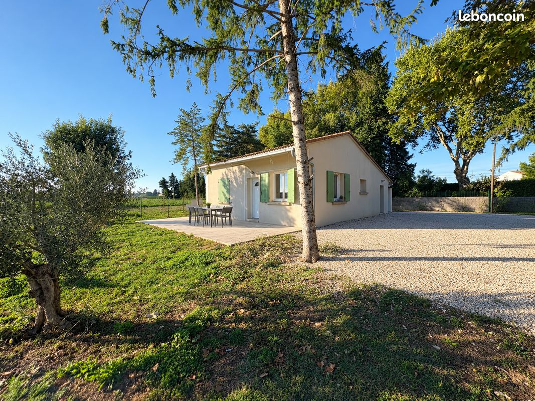 Maison 3 pièces 75 m² · à Eyragues · 75 m² · 950 €/mois