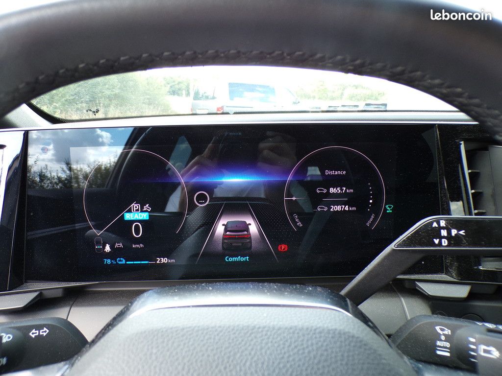 Renault Mégane E-TECH EV60 220 ch optimum charge Techno avec pack driving et vision (image 17)