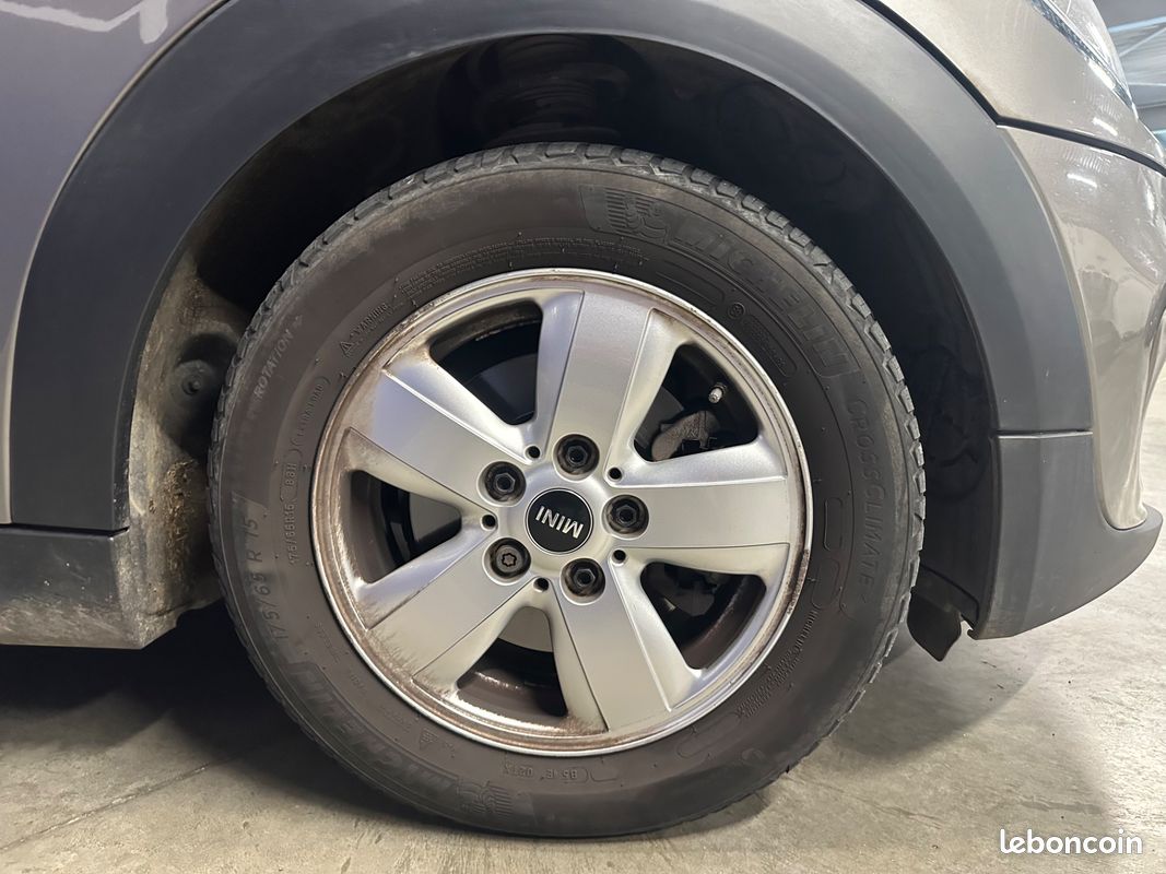 Mini Business 1.5 D 116ch - 2018 - Boîte auto-Climatisation (image 30)