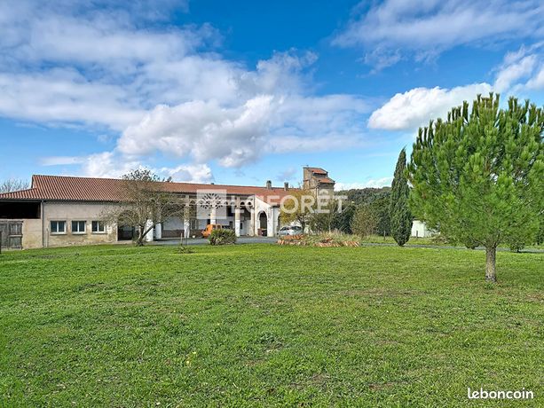 Maison 7 pièces 253 m²