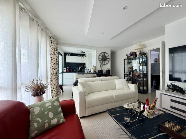 Appartement 3 pièces 55 m² · à La Rochelle · 55 m² · 330 750 €