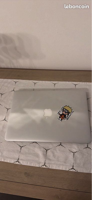 Mcbook air 2017 (image 2)
