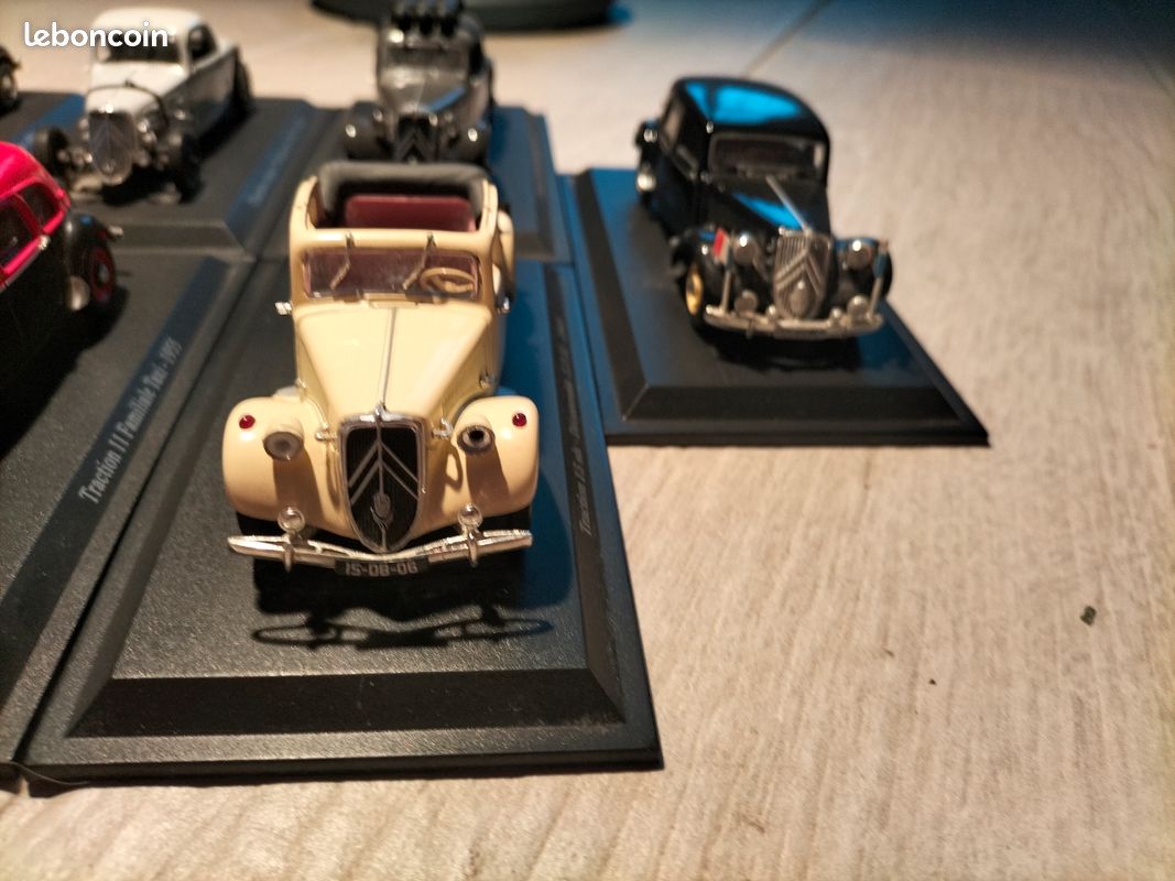 IXO ALTAYA 1/43 Citroen Traction 11 Saigon 1955 Sammlung Taxi EUR 14,45 - DE
