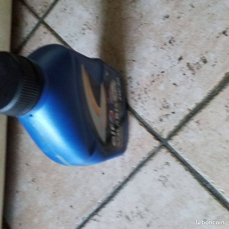 Bidon d huile Neuf Elf 5w30 (image 3)