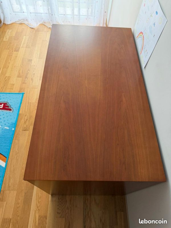 Bureau (image 4)
