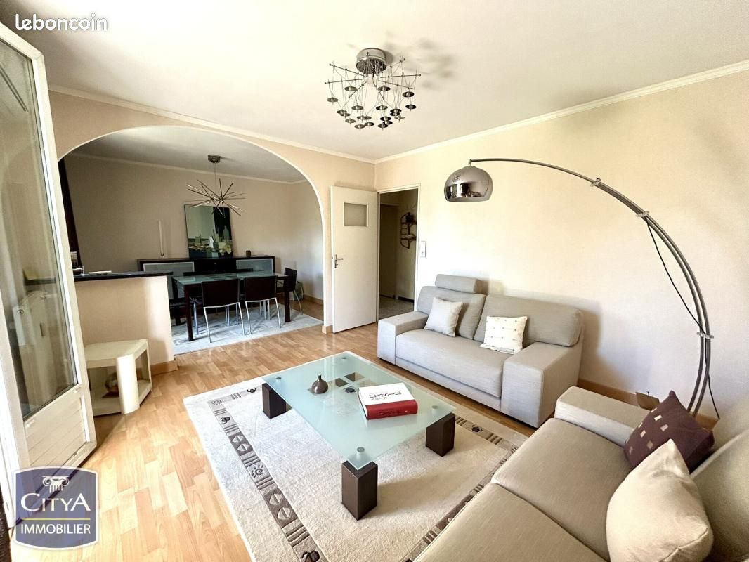 Appartement 4 pièces 70 m² · à Avignon · 70 m² · 110 000 €