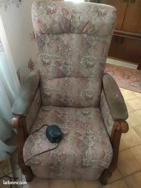 Fauteuil relax (image 1)
