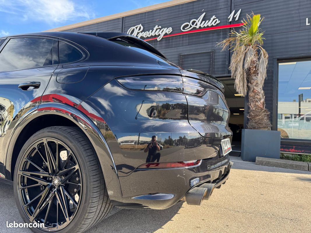 Porsche CAYENNE COUPE 4.0 V8 HYBRID Turbo S KIT techart 60 000 euros JA VOSSEN Echappement Tech ART Offre de LOA 2 124 /mois TTC (image 5)