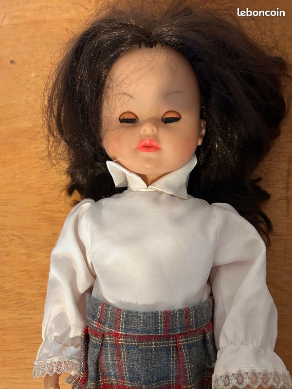POUPÉE MICHELA MARTINE de GABAR de 1979 EUR 15,00