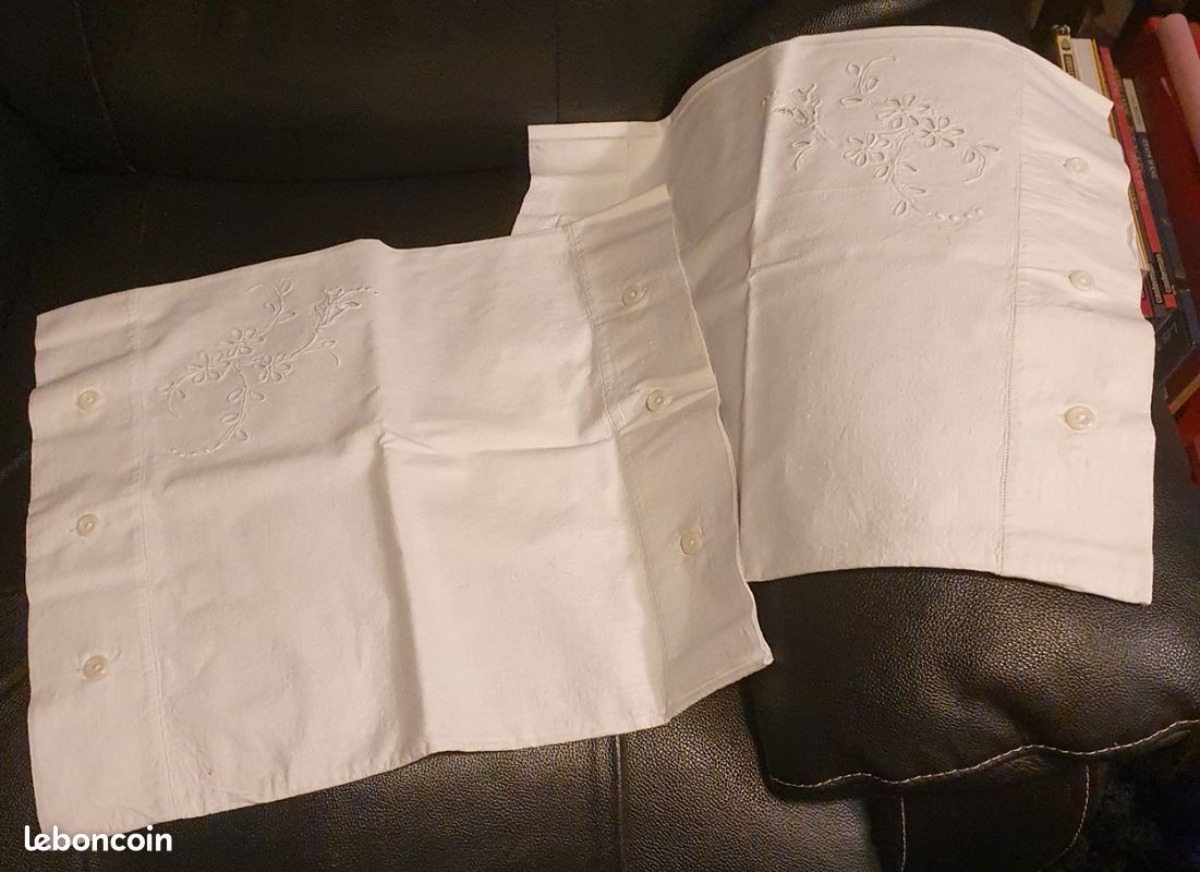 2 housses brodées pour coussins (image 1)