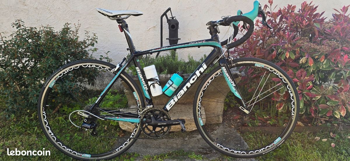 Achetez un vélo d'occasion Bianchi Infinito XE - 105 en 53 cm