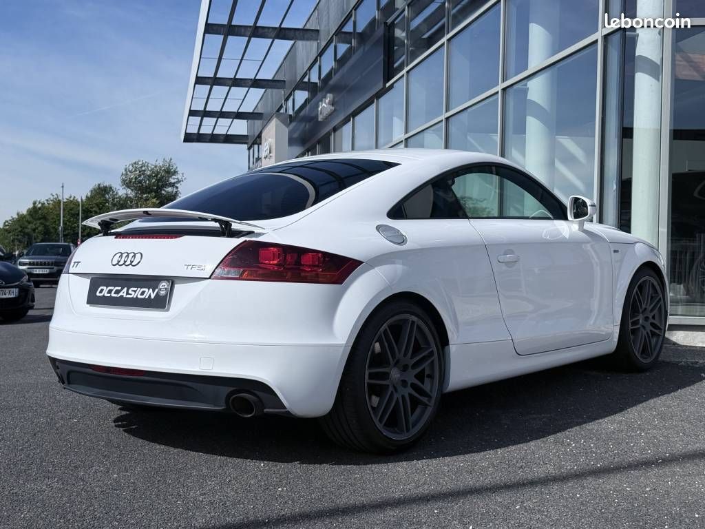 Audi TT Coupé 2.0 TFSI 211 S line 2P (image 3)