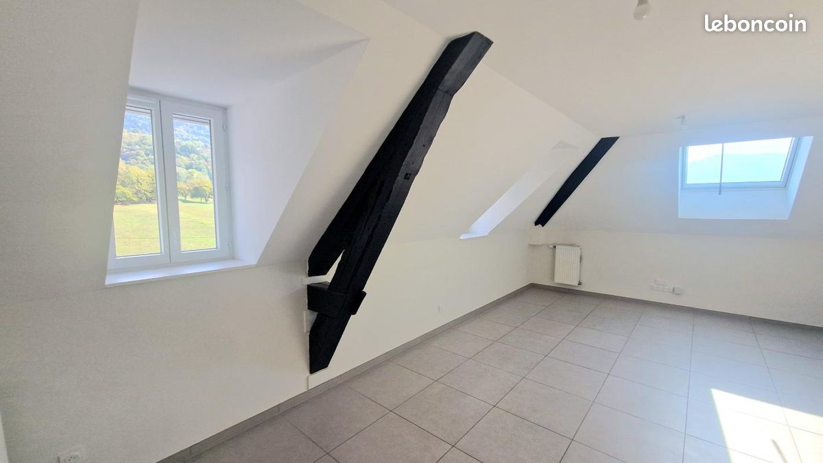 Appartement 3 pièces 47 m² · à Vaulnaveys-le-Haut · 47 m² · 374 €/mois