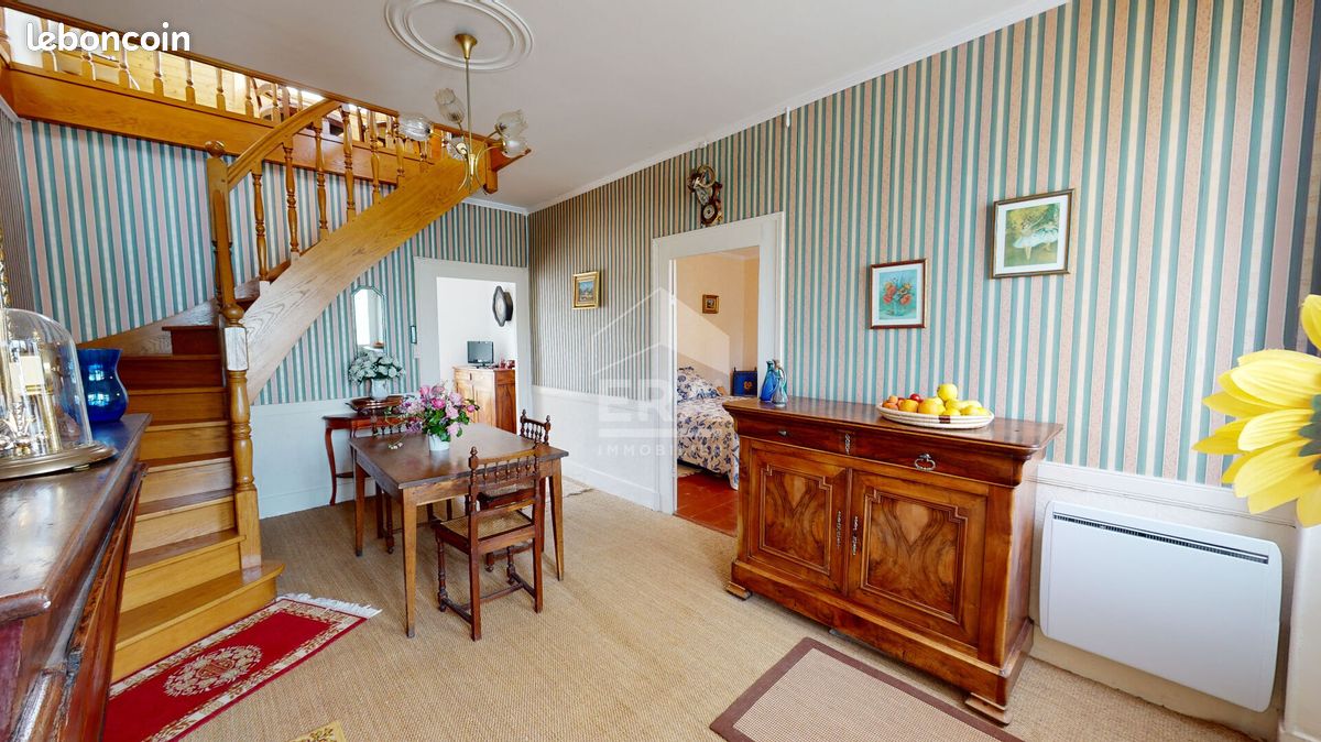 Maison 6 pièces 150 m² · à Allogny · 150 m² · 139 000 €