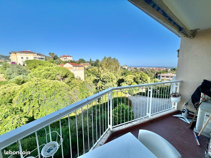 Appartement 1 pièce 38 m² · à Cannes · 38 m² · 130 000 €