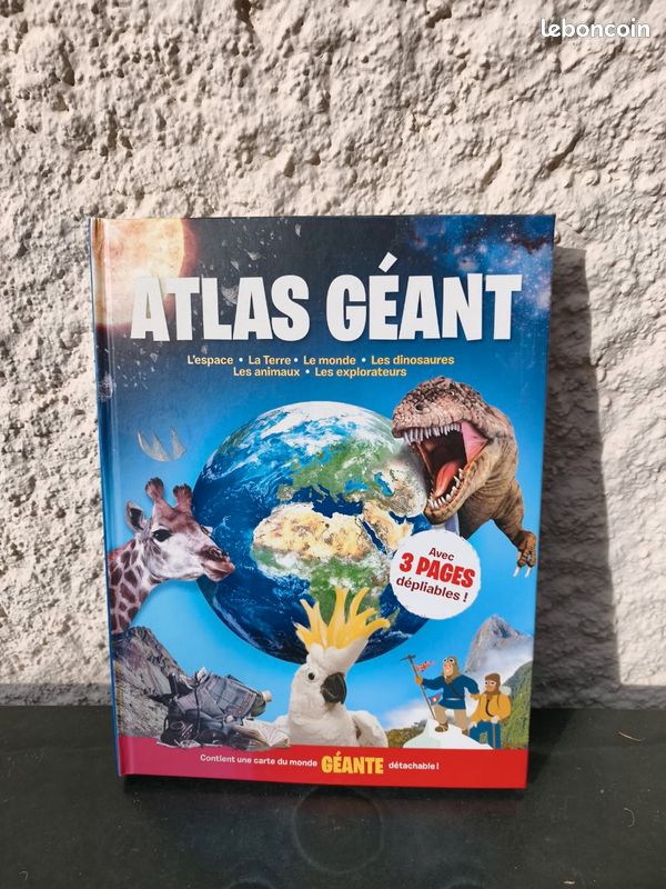 Livre atlas géant (image 1)