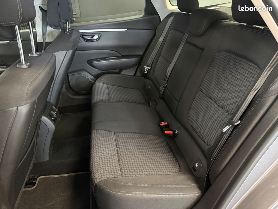 RENAULT Talisman 1.6 DCI 130 ENERGY LIMITED - CAMERA DE RECUL - SIEGE MASSANT - AFFICHAGE TETE HAUTE (image 7)