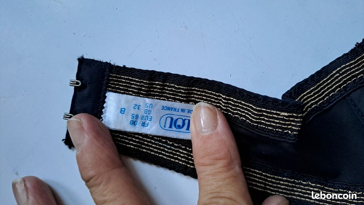 Soutien gorge vintage lou noir 80 (image 1)