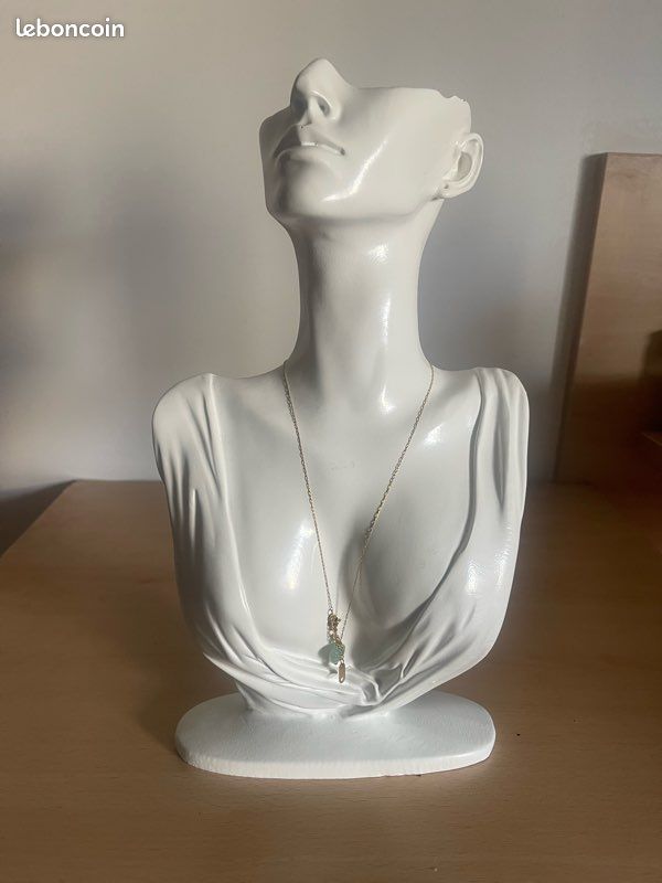 Decoration (image 1)