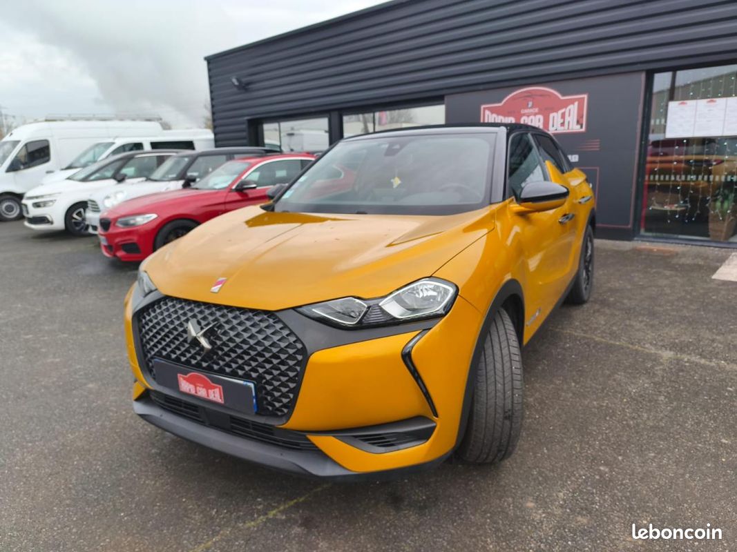 DS DS 3 CROSSBACK DS3 Crossback 1.2i PureTech 12V - 100 Performance Line PHASE 1 GARANTIE 6 MOIS (image 4)