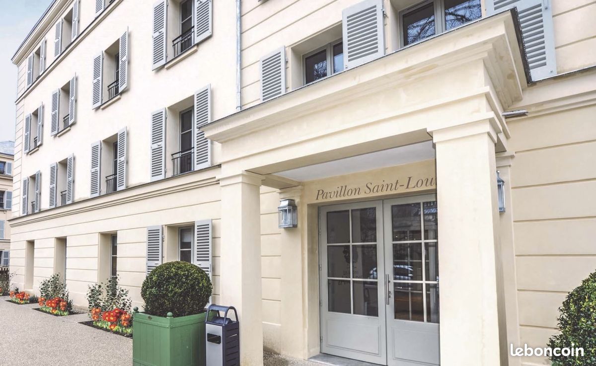 Appartement 2 pièces 32 m² · à Versailles · 32 m² · 240 800 €