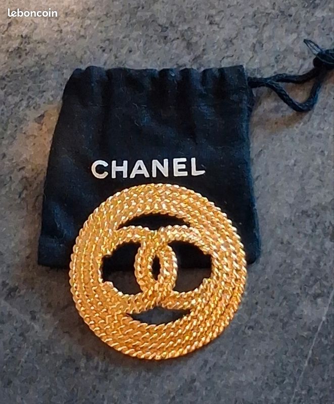 Magnifique grande broche Chanel authentique (image 6)